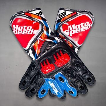 Jonathan Rea gloves