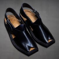 Kaptaan Chappal Black